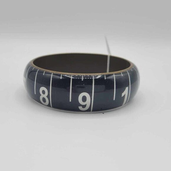 Moda Resin Ruler Bangle NWT!  NEW! - Picture 3 of 7